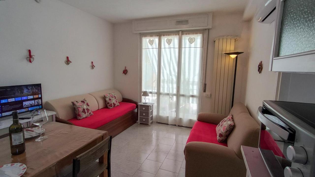 Sweetheart Apartment Бусто-Арсизио Экстерьер фото