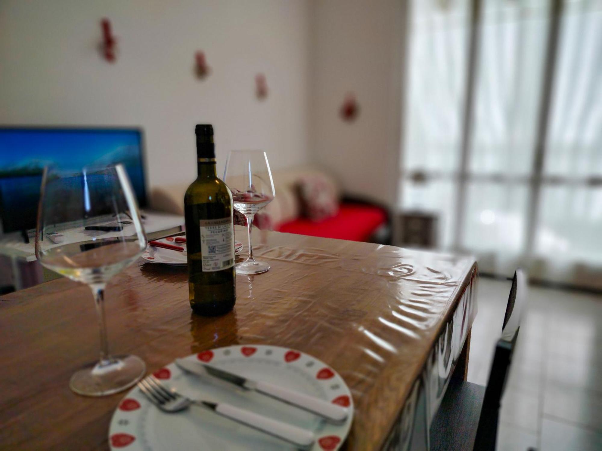 Sweetheart Apartment Бусто-Арсизио Экстерьер фото