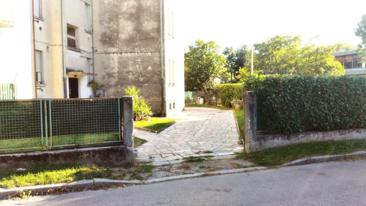 Sweetheart Apartment Бусто-Арсизио Экстерьер фото